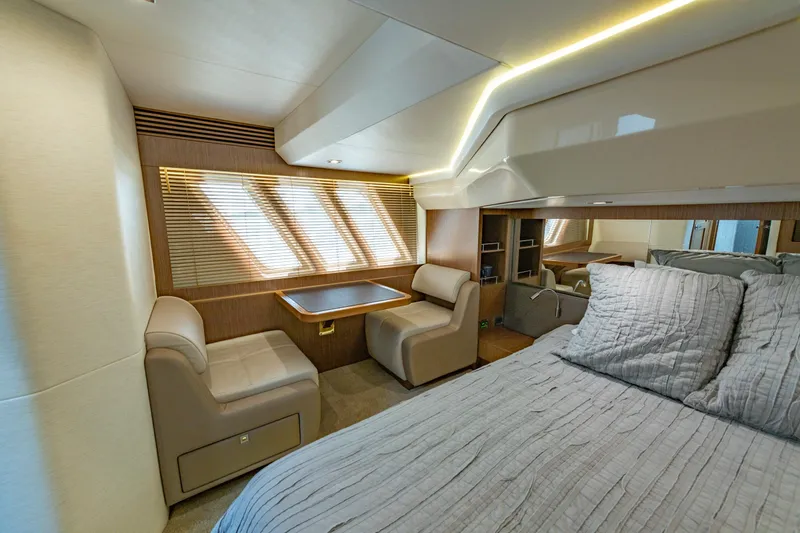  Yacht Photos Pics Luxurious 2017 Sea Ray Fly 510 yacht interior with elegant seating and cozy bed.