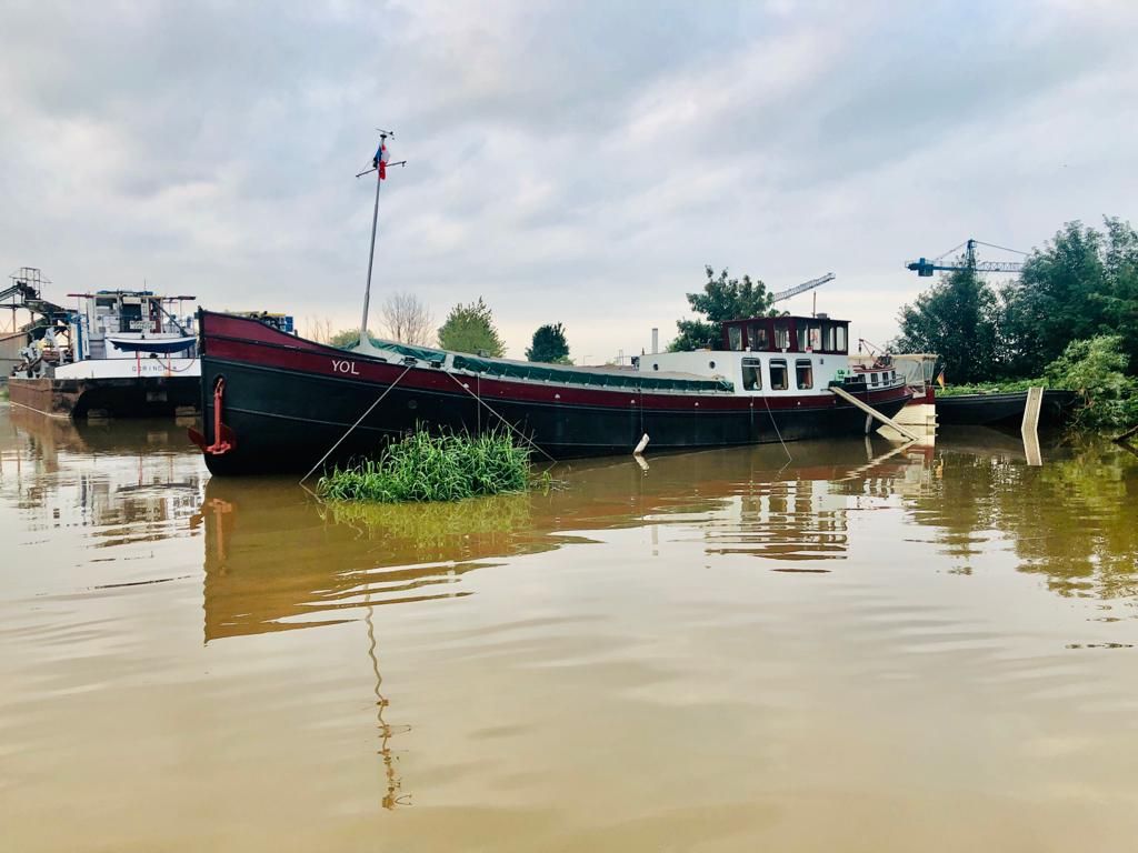 1928 Nova Luxe Hausboot