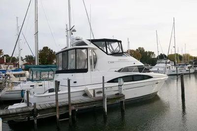 Carver 444 Cockpit Motor Yacht
