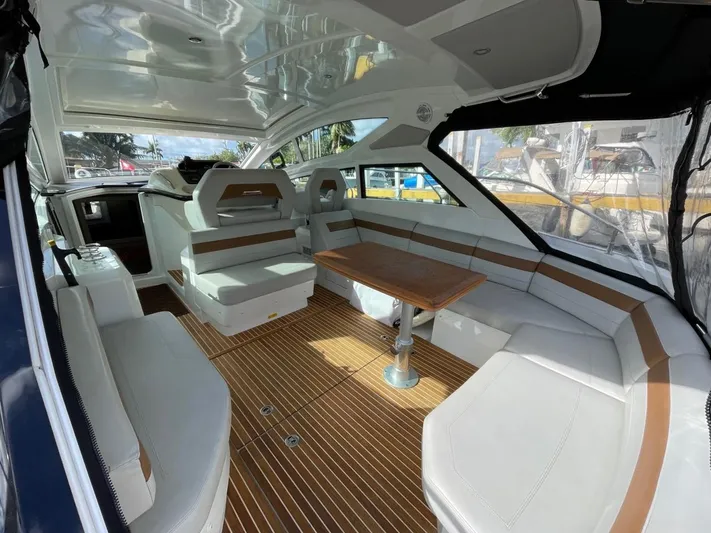 805 Yacht Photos Pics 