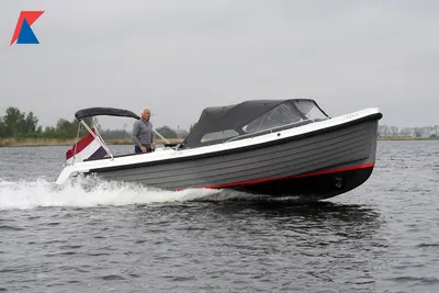 2021 Intender 820