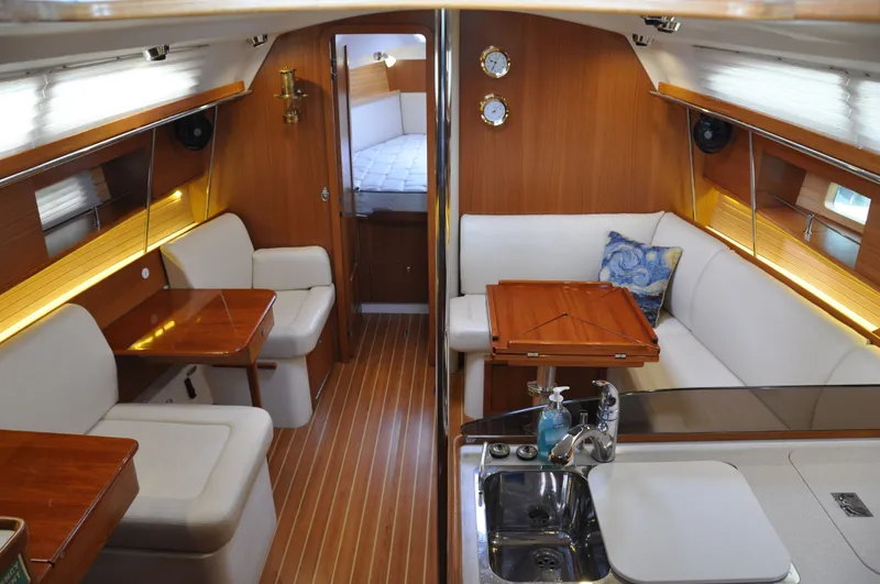 Starry Night Yacht Photos Pics 