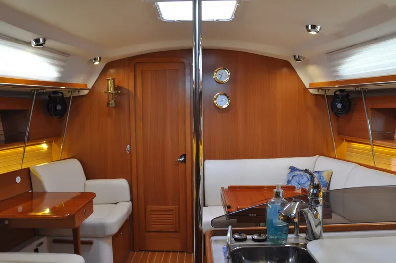 Starry Night Yacht Photos Pics 