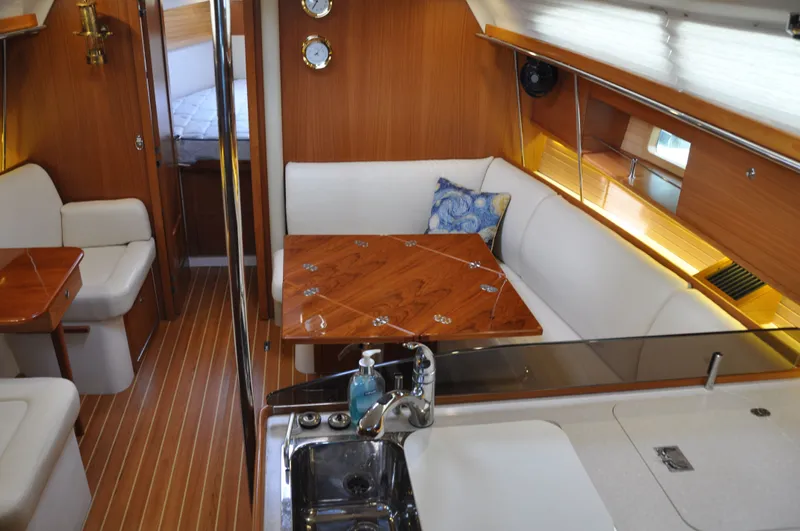 Starry Night Yacht Photos Pics 