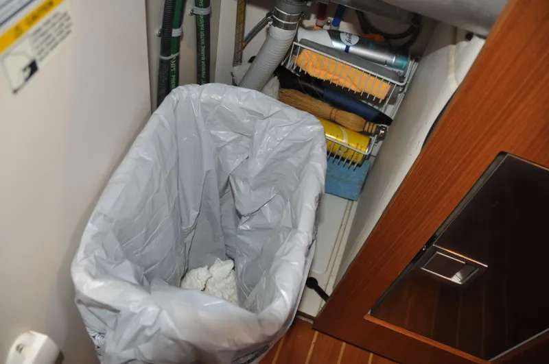 Starry Night Yacht Photos Pics 