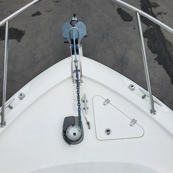 2014 Boston Whaler 315 Conquest