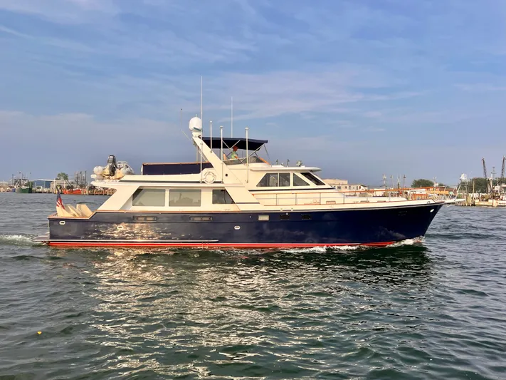 Lionheart Yacht Photos Pics 