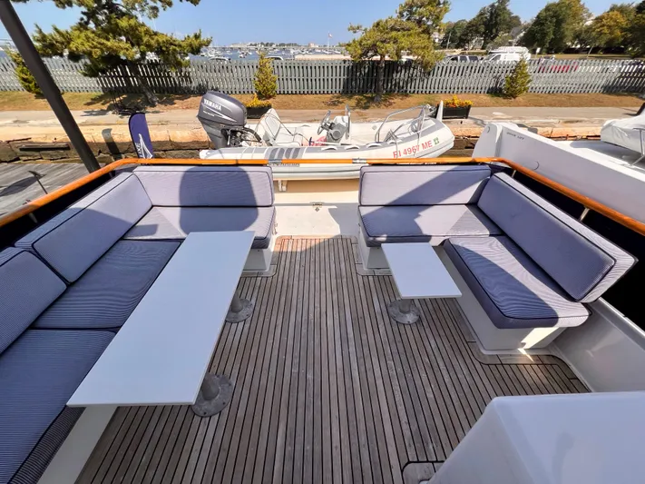 Lionheart Yacht Photos Pics 