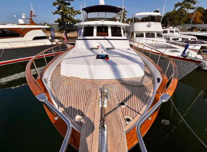 Lionheart Yacht Photos Pics 