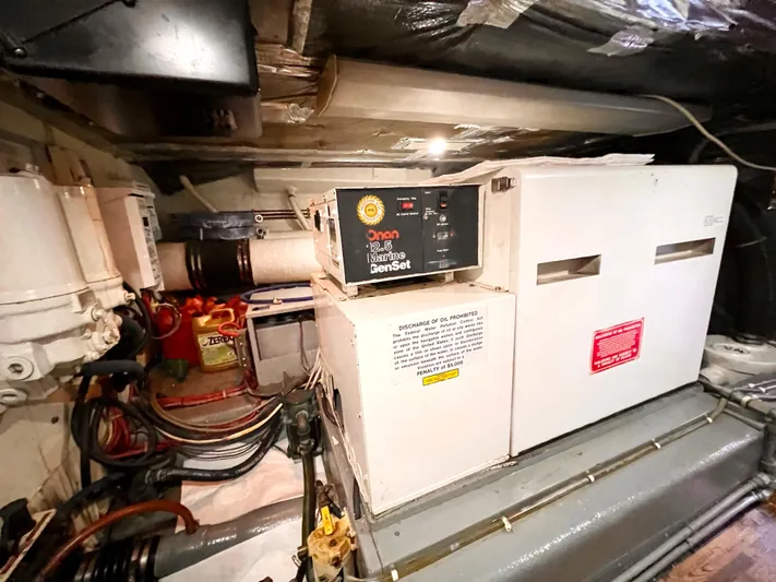 Lionheart Yacht Photos Pics 