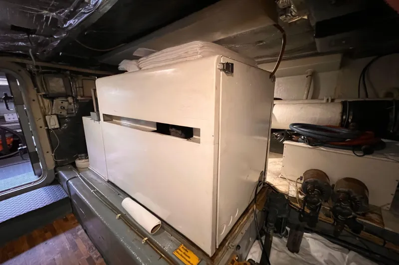 Lionheart Yacht Photos Pics 