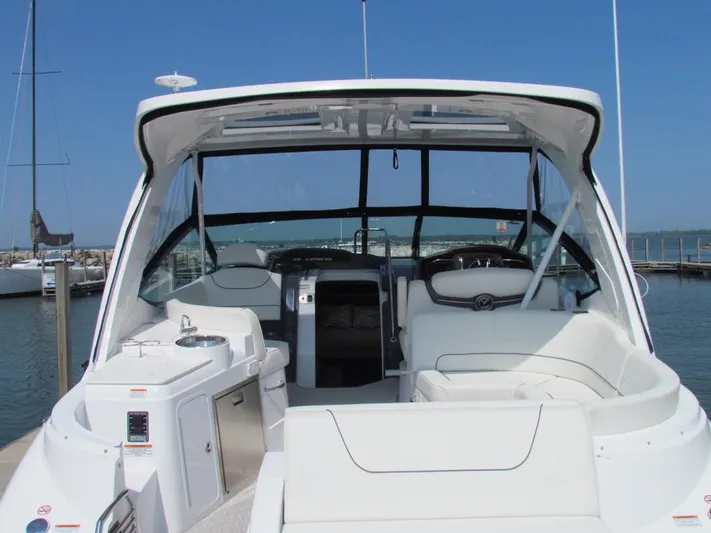 Simply Eriesistible Yacht Photos Pics 