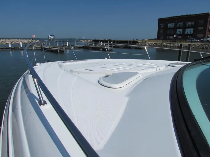 Simply Eriesistible Yacht Photos Pics 