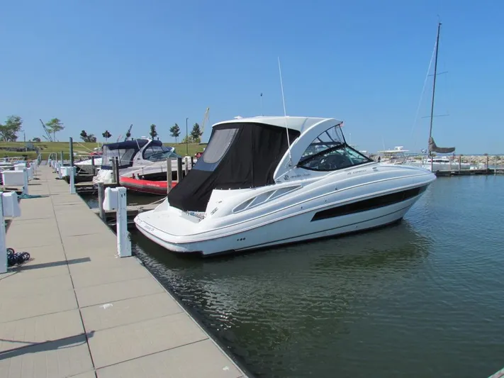 Simply Eriesistible Yacht Photos Pics 