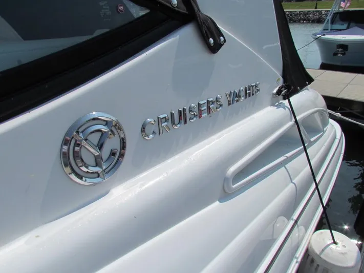 Simply Eriesistible Yacht Photos Pics 