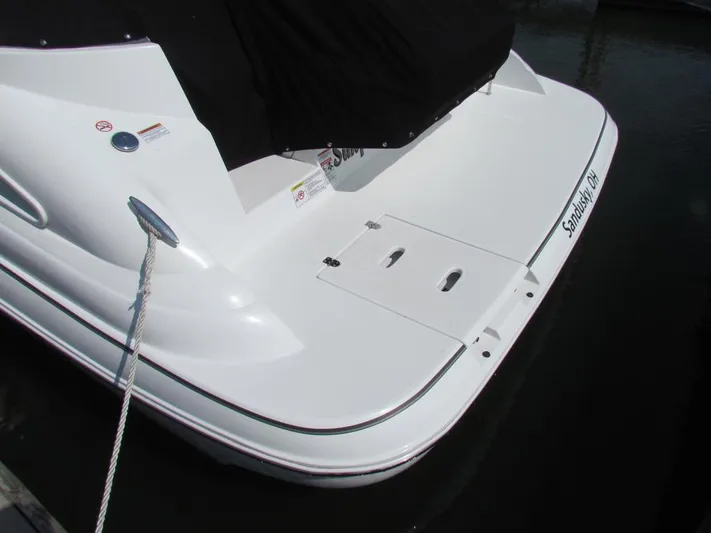 Simply Eriesistible Yacht Photos Pics 