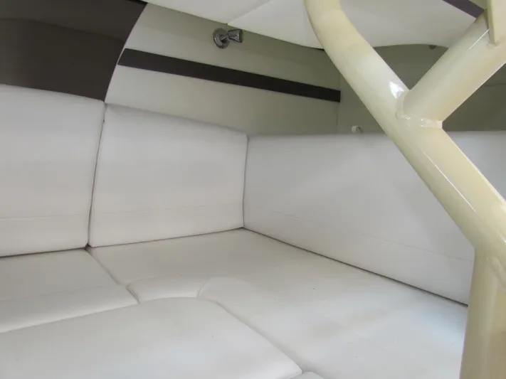 Simply Eriesistible Yacht Photos Pics 