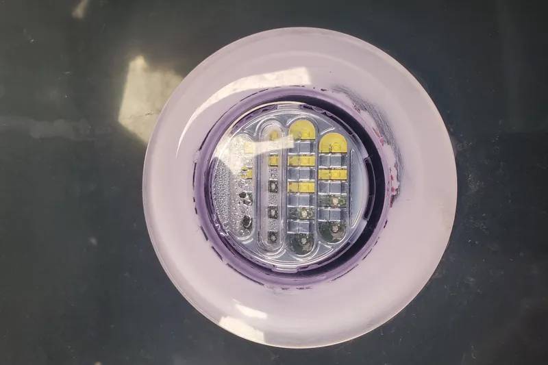  Yacht Photos Pics Close-up of a Boston Whaler Challenger 1989 boat light fixture.