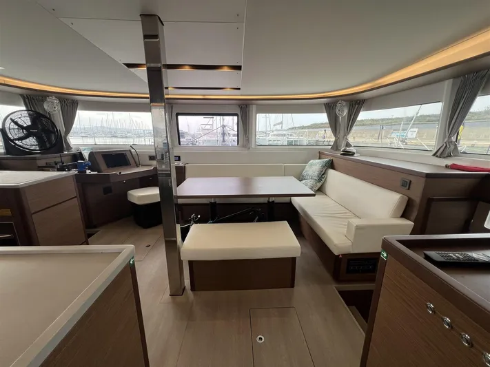  Yacht Photos Pics IMG_9160.jpeg