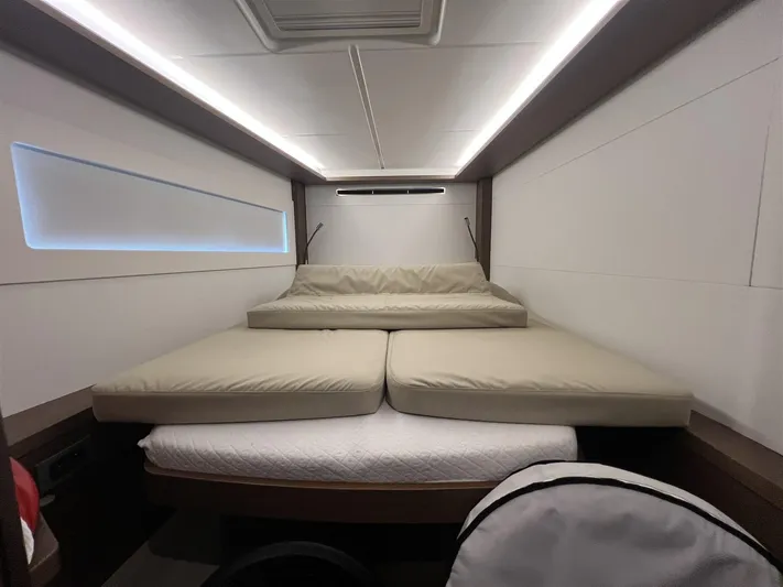  Yacht Photos Pics IMG_9155.jpeg