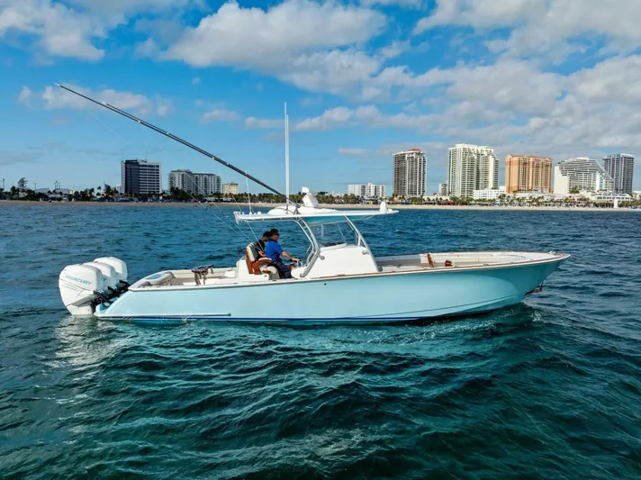  Yacht Photos Pics 2021 Valhalla Boatworks V-37