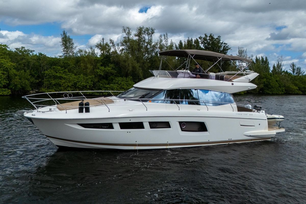 2012 Prestige 50 