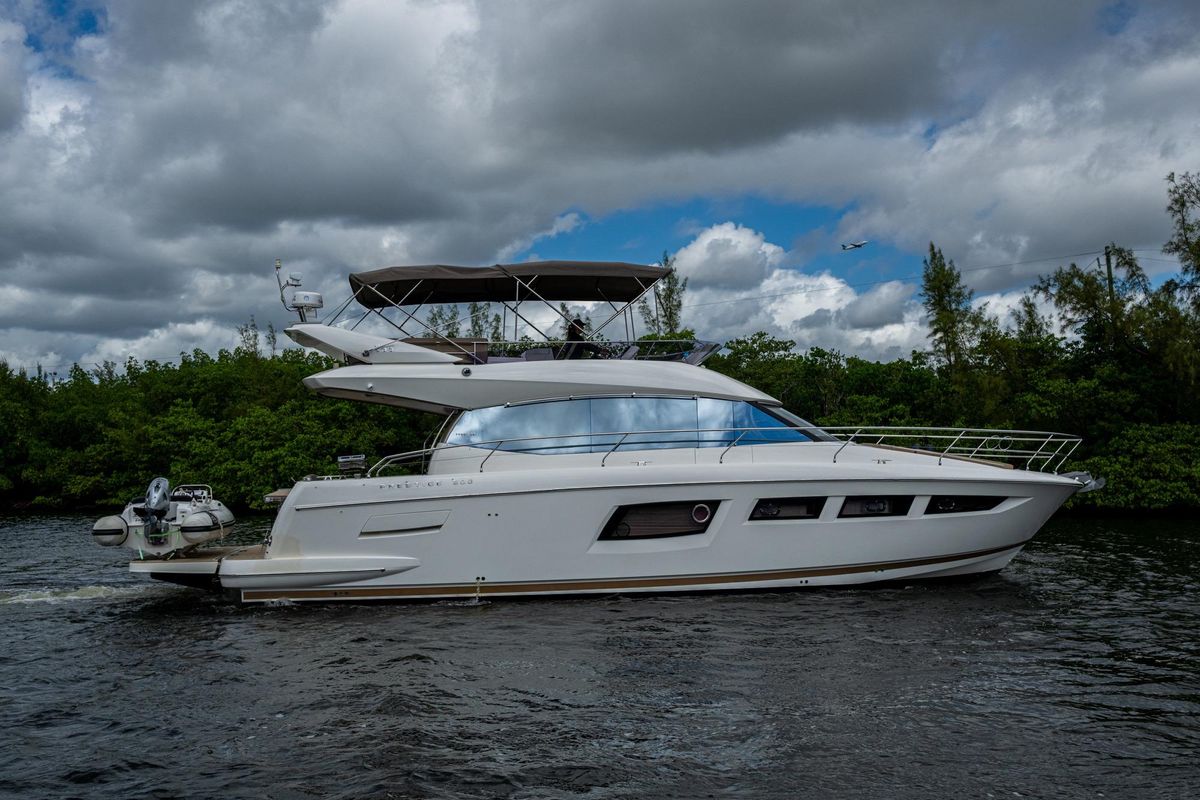 2012 Prestige 50 