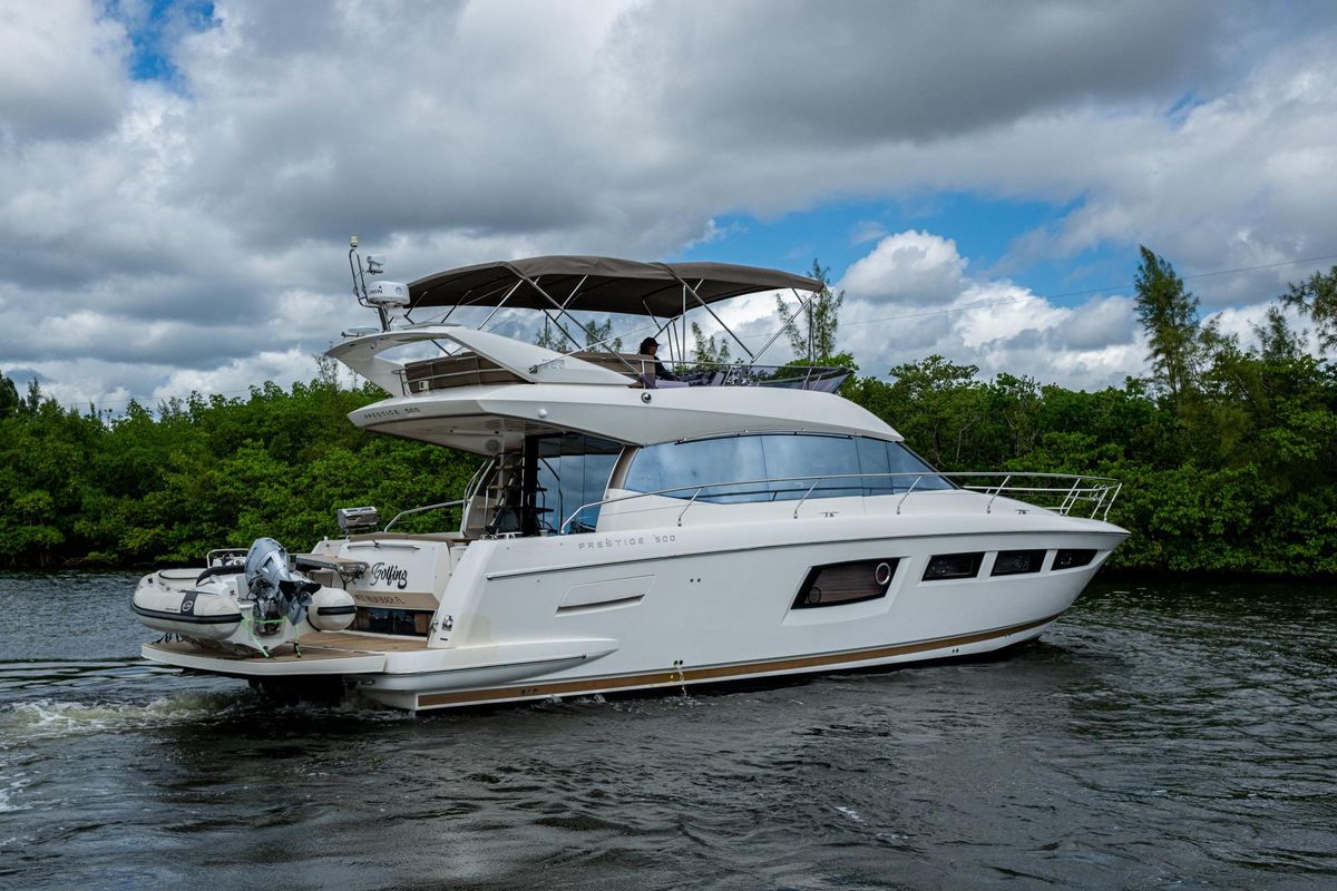2012 Prestige 50 