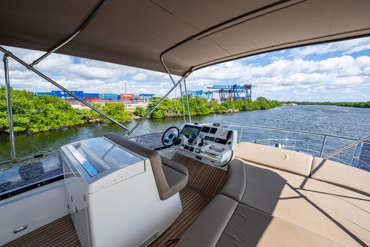 2012 Prestige 50 