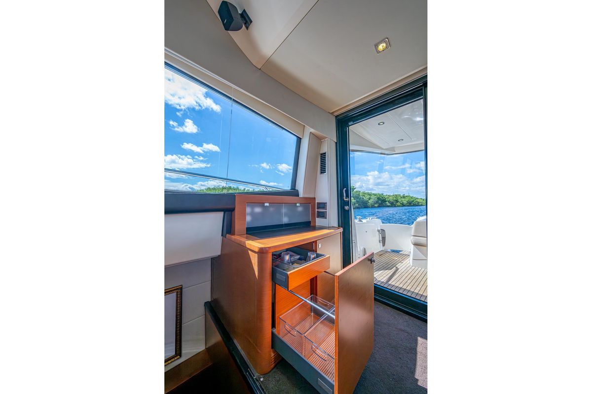 2012 Prestige 50 