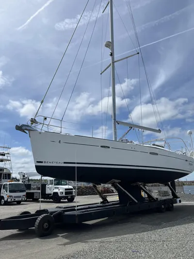 Surprise Yacht Photos Pics Surprise on launch trailer