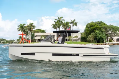 De Antonio Yachts D32 OPEN