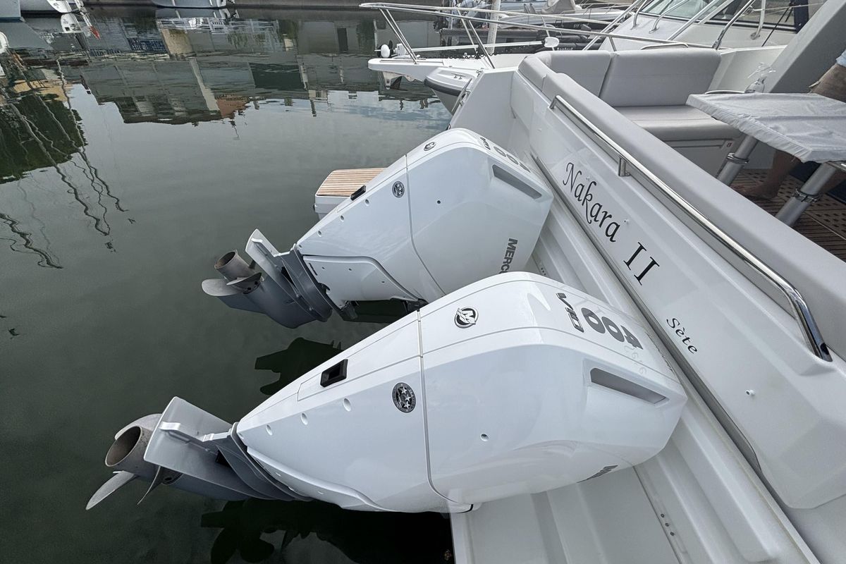 2025 Beneteau 42 