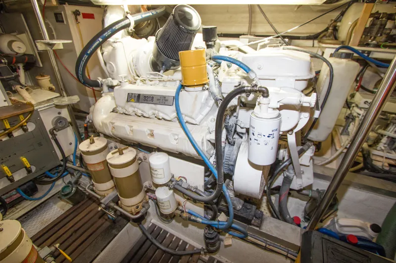 Redhawk Yacht Photos Pics Engine room of 1996 Grand Banks 46 Classic yacht with CAT 3208 engine.