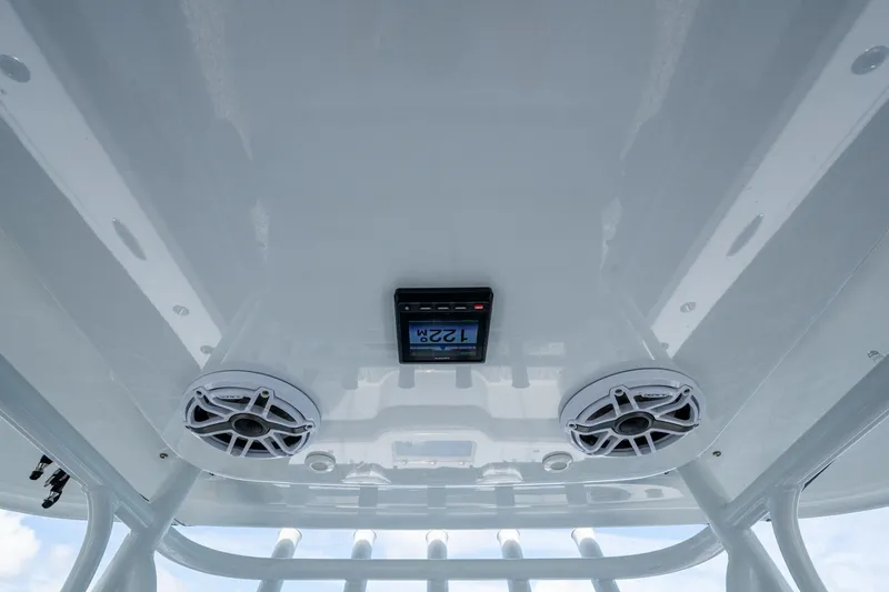 Yacht Photos Pics Ceiling view of Freeman 34VH 2022 boat with speakers and electronic display.
