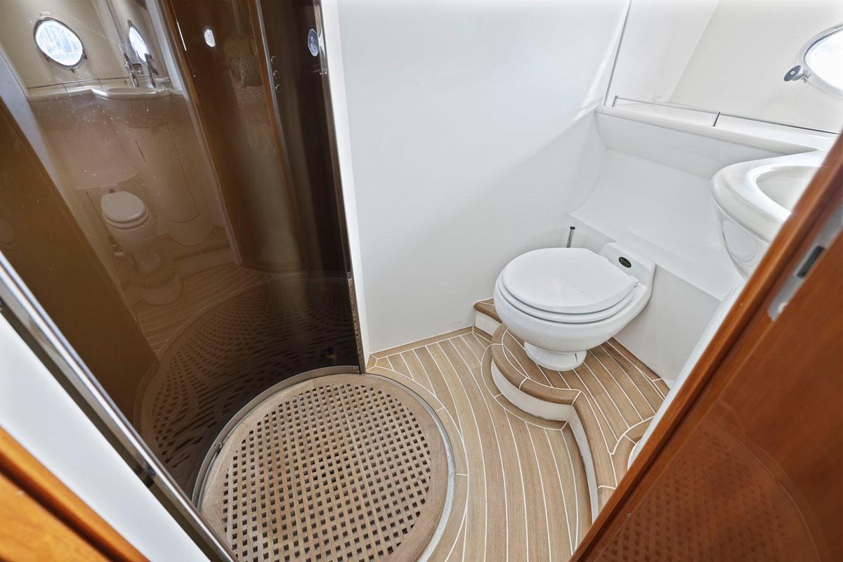 2003 Princess 65 