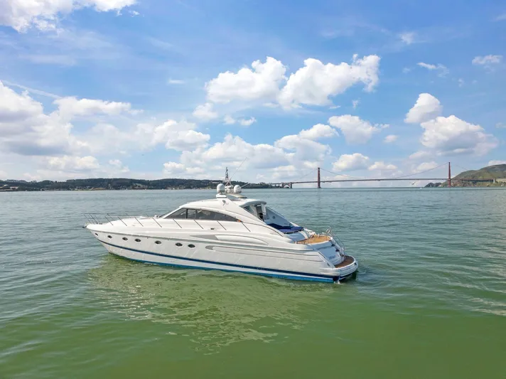 Dismissed Yacht Photos Pics 