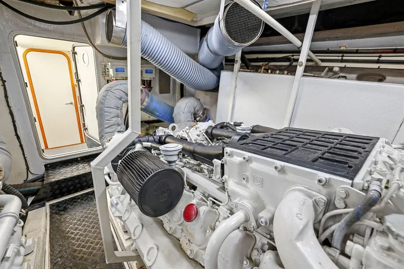 Dismissed Yacht Photos Pics 