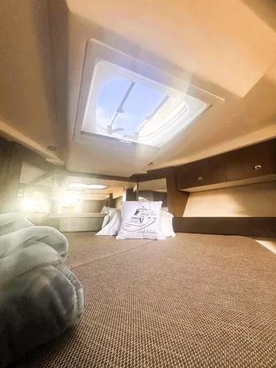 Salt Shaker Yacht Photos Pics 