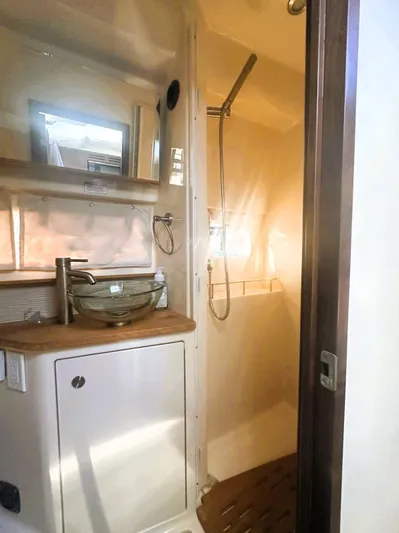 Salt Shaker Yacht Photos Pics 