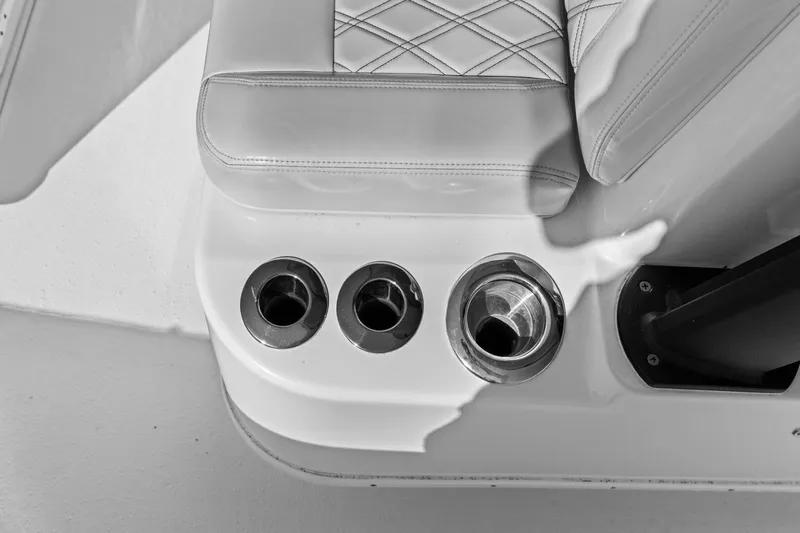 Rumble Fish Yacht Photos Pics Cup holders and seat detail on 2021 Yellowfin 39 boat interior.