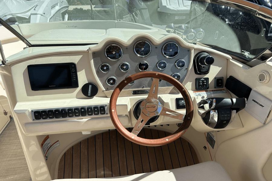2020 Chris-Craft Launch 30