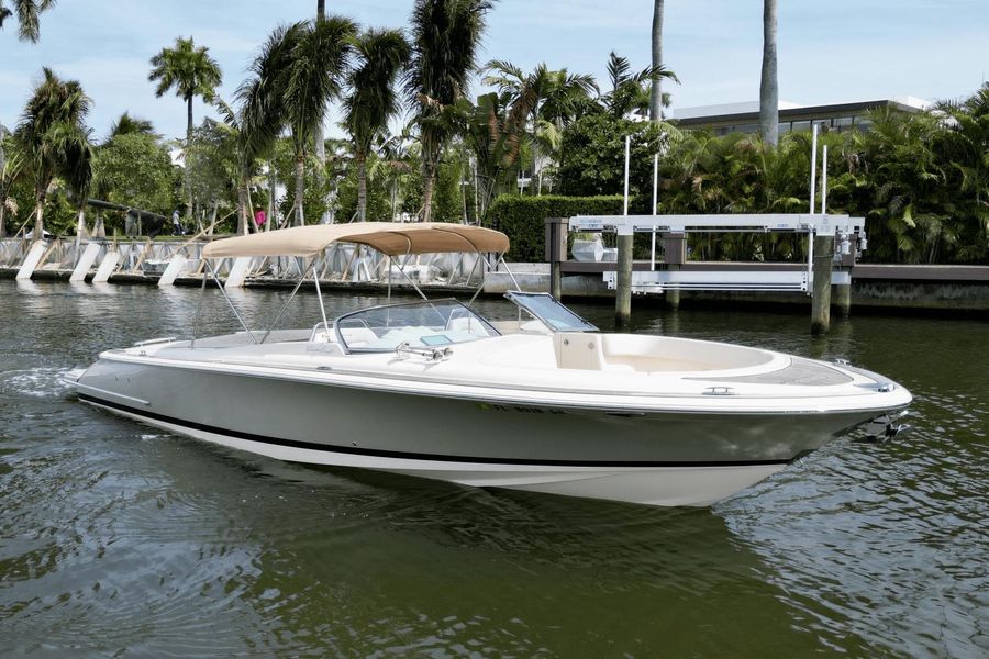 2020 Chris-Craft Launch 30