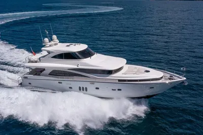 Johnson 75 Motor Yacht