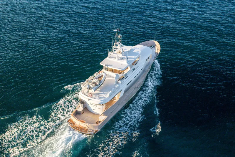 Texas T Yacht Photos Pics Aerial view of 2009 Sulis Marine Expedition Yacht cruising on open sea.