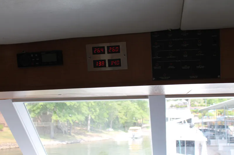 Sweet Freedom Yacht Photos Pics Interior view of 1984 Broward CPMY with control instruments.