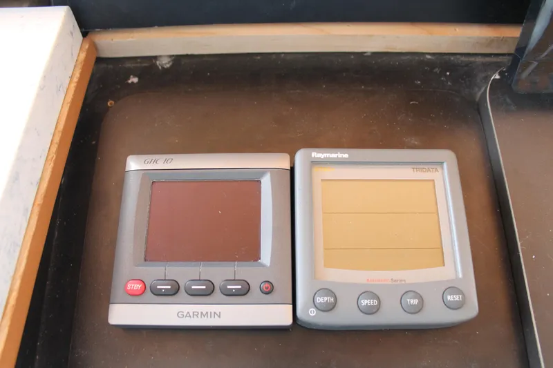 Sweet Freedom Yacht Photos Pics 