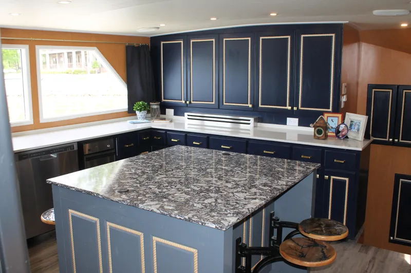 Sweet Freedom Yacht Photos Pics 