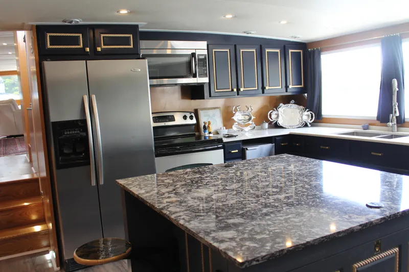 Sweet Freedom Yacht Photos Pics 