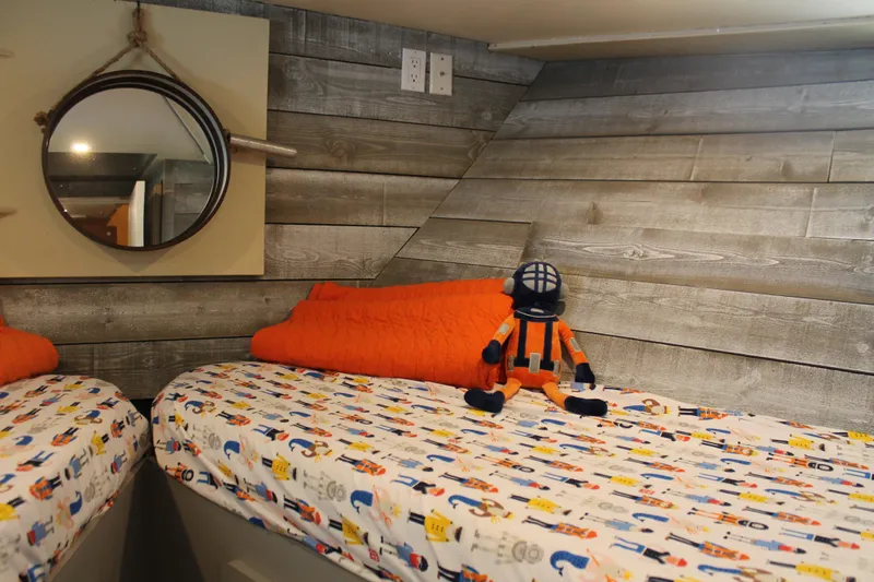 Sweet Freedom Yacht Photos Pics 